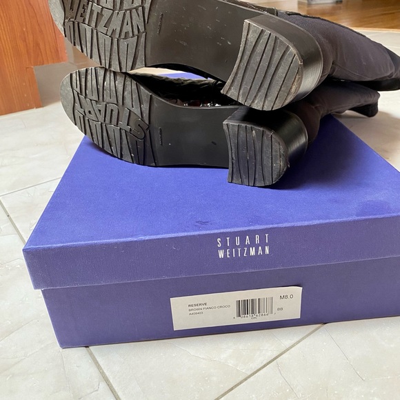 Excellent condition Stuart Weitzman knee high boots, size 8. - Picture 3 of 9